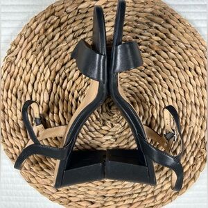 NWOT Naturalizer Black Heels. Open Toe. Block Heel. Size 11. Minimalism. Capsule